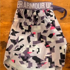 Under Armour Women's Abstract Mini Skirt - Purple and Pink